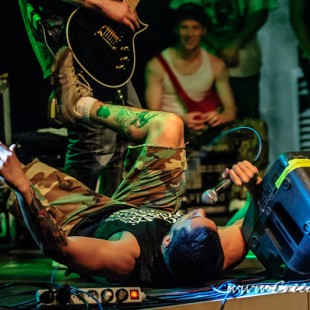 059 CRUEL HAND